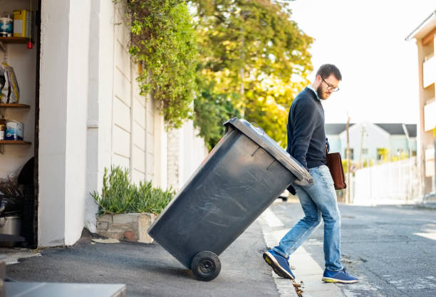 Best Construction Debris Removal  in Roseville, MI